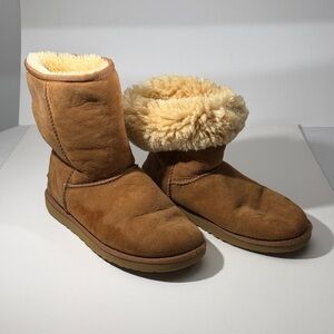 UGG Tan Winter Boots with Cream Fur